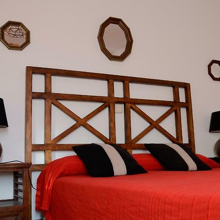 Casa Rural Alcarrena 锡古恩萨 外观 照片